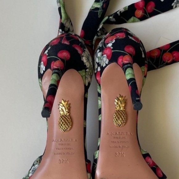 Aquazzura All Tied Up Sandals w/ Knot Tie Accent Cherry Red HEIGHT: 4” Sz 37.5 7 - Picture 5 of 5
